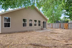24 N Montrose Ln, Saratoga Springs, UT 84043 - Photo 18