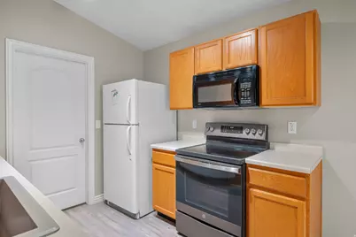 24 N Montrose Ln, Saratoga Springs, UT 84043 - Photo 6