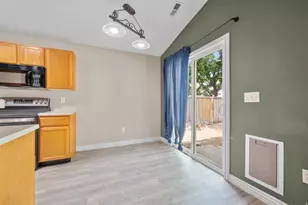 24 N Montrose Ln, Saratoga Springs, UT 84043 - Photo 8