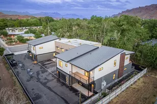 214 S 200 E, Moab, UT 84532 - Photo 16