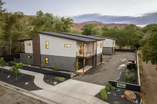 214 S 200 E, Moab, UT 84532 - Photo 14