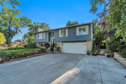 5998 S Blue Stone Cir, Murray, UT 84123 - Photo 4