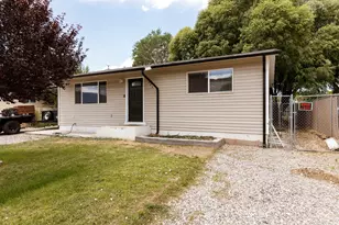 280 S 100 W, Richfield, UT 84701 - Photo 1