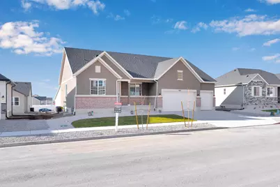 8645 N Halloran Ct #1323, Lake Point, UT 84074 - Photo 2