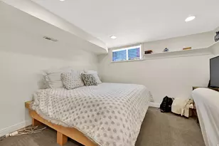 2337 S Country Club Cir E, Salt Lake City, UT 84109 - Photo 40
