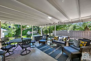 2337 S Country Club Cir E, Salt Lake City, UT 84109 - Photo 16