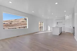 2053 N Ostler Peak Rd E, Heber City, UT 84032 - Photo 6