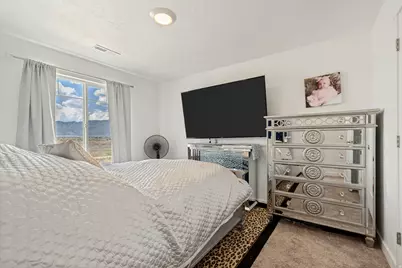 4772 N Topaz Dr, Eagle Mountain, UT 84005 - Photo 20