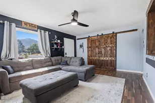 405 N Parkway Ave E, Tooele, UT 84074 - Photo 8