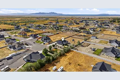 1585 E Ila Cv #208, Lake Point, UT 84074 - Photo 16