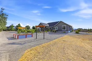 1585 E Ila Cove, Lake Point, UT 84074 - Photo 10