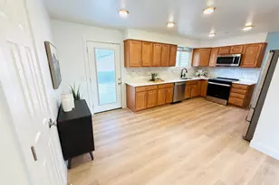 808 W Bullion St, Murray, UT 84123 - Photo 12
