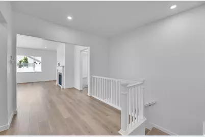 253 E Polaris Dr S #105, Saratoga Springs, UT 84045 - Photo 2