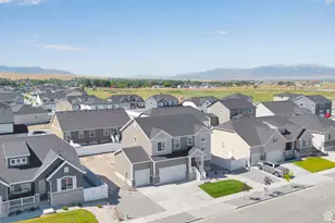 2018 E Burger St, Lake Point, UT 84074 - Photo 2