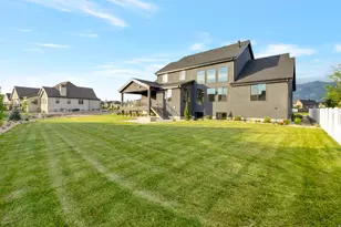 39 N Hayfield Cir, Kaysville, UT 84037 - Photo 56