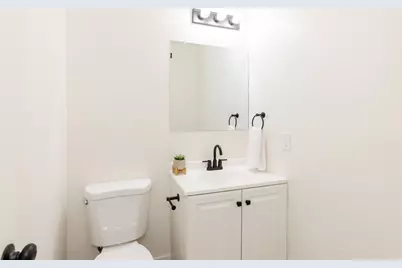 225 W 8800 S, Paradise, UT 84328 - Photo 10