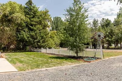 225 W 8800 S, Paradise, UT 84328 - Photo 54
