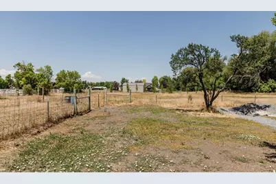 225 W 8800 S, Paradise, UT 84328 - Photo 50