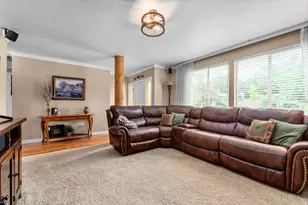 835 E Canyon Breeze Ln, Draper, UT 84020 - Photo 6