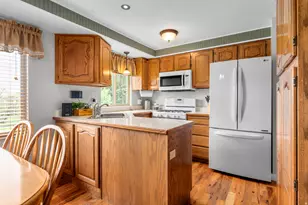 835 E Canyon Breeze Ln, Draper, UT 84020 - Photo 8
