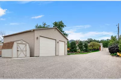 835 E Canyon Breeze Ln, Draper, UT 84020 - Photo 32