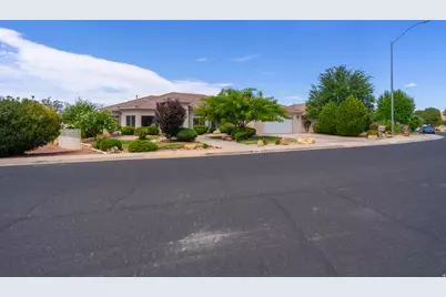 1547 E Boulder Springs Dr, Saint George, UT 84790 - Photo 104