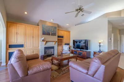 1547 E Boulder Springs Dr, Saint George, UT 84790 - Photo 36