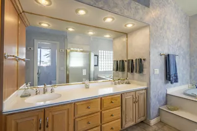 1547 E Boulder Springs Dr, Saint George, UT 84790 - Photo 28