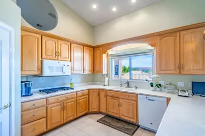 1547 E Boulder Springs Dr, Saint George, UT 84790 - Photo 44