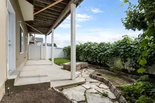 8987 N Cottage Cyn Dr, Cedar Hills, UT 84062 - Photo 40