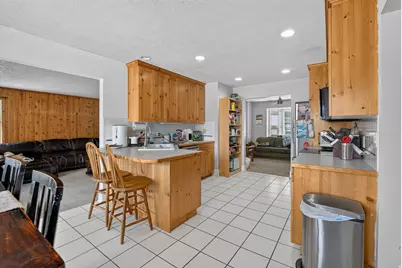 8111 S Mallard Ln, West Jordan, UT 84088 - Photo 6