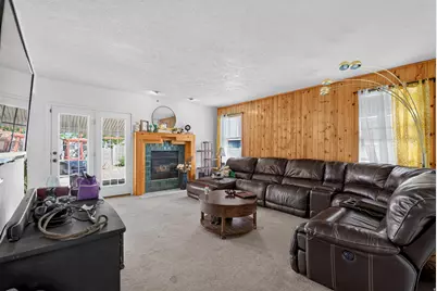 8111 S Mallard Ln, West Jordan, UT 84088 - Photo 4