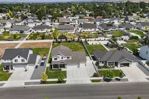 541 E 600 S, Hyrum, UT 84319 - Photo 66