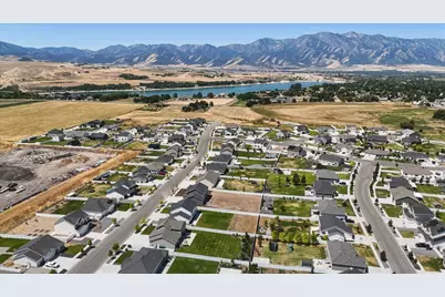 541 E 600 S, Hyrum, UT 84319 - Photo 70