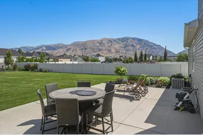 541 E 600 S, Hyrum, UT 84319 - Photo 52