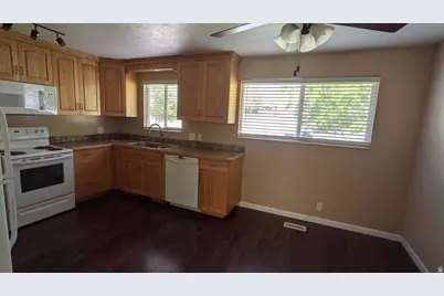 704 S Orchard Dr, Bountiful, UT 84010 - Photo 68