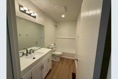 704 S Orchard Dr, Bountiful, UT 84010 - Photo 12
