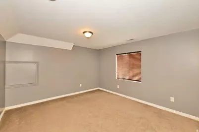 2177 N 130 W, Tooele, UT 84074 - Photo 30