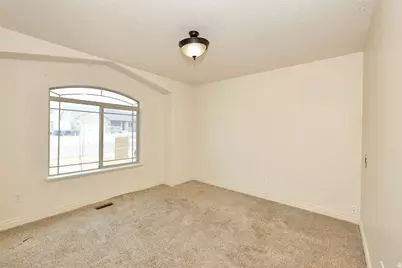 2177 N 130 W, Tooele, UT 84074 - Photo 18