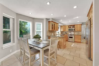 1358 E Heatherton Cir, Murray, UT 84121 - Photo 8