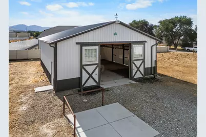 2325 W 14850 S, Bluffdale, UT 84065 - Photo 40