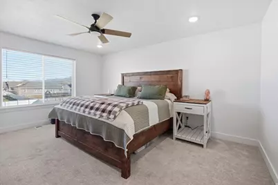 531 E 600 S, Hyrum, UT 84319 - Photo 10
