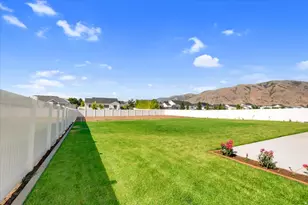 531 E 600 S, Hyrum, UT 84319 - Photo 22