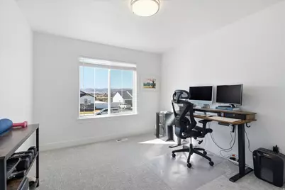 531 E 600 S, Hyrum, UT 84319 - Photo 14