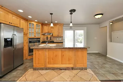 225 N Green Dr, Layton, UT 84041 - Photo 14