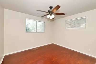 225 N Green Dr, Layton, UT 84041 - Photo 16