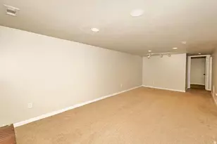 225 N Green Dr, Layton, UT 84041 - Photo 26