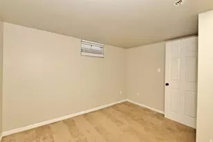 225 N Green Dr, Layton, UT 84041 - Photo 32