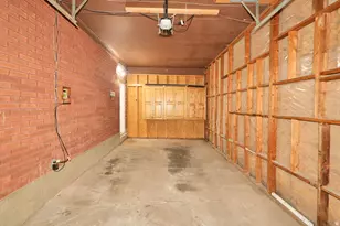 225 N Green Dr, Layton, UT 84041 - Photo 34