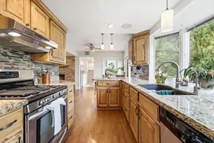 340 S Gary Way E, North Salt Lake, UT 84054 - Photo 8
